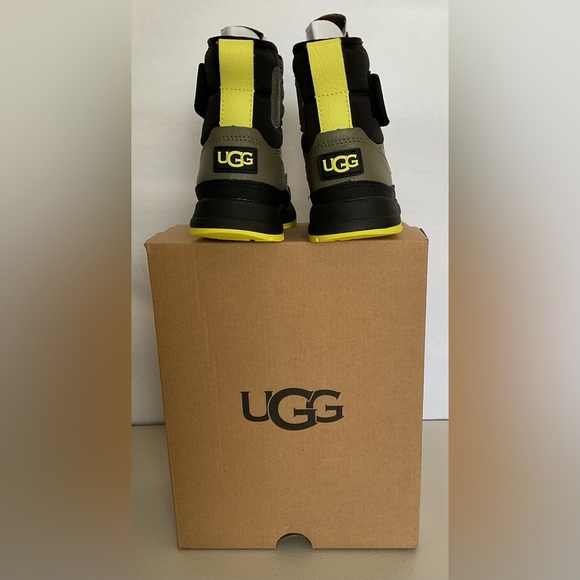 UGG Black and Green Rain & Snow Boots - Picture 2 of 12